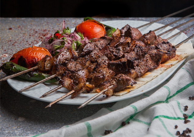 زهرا میرزازاده